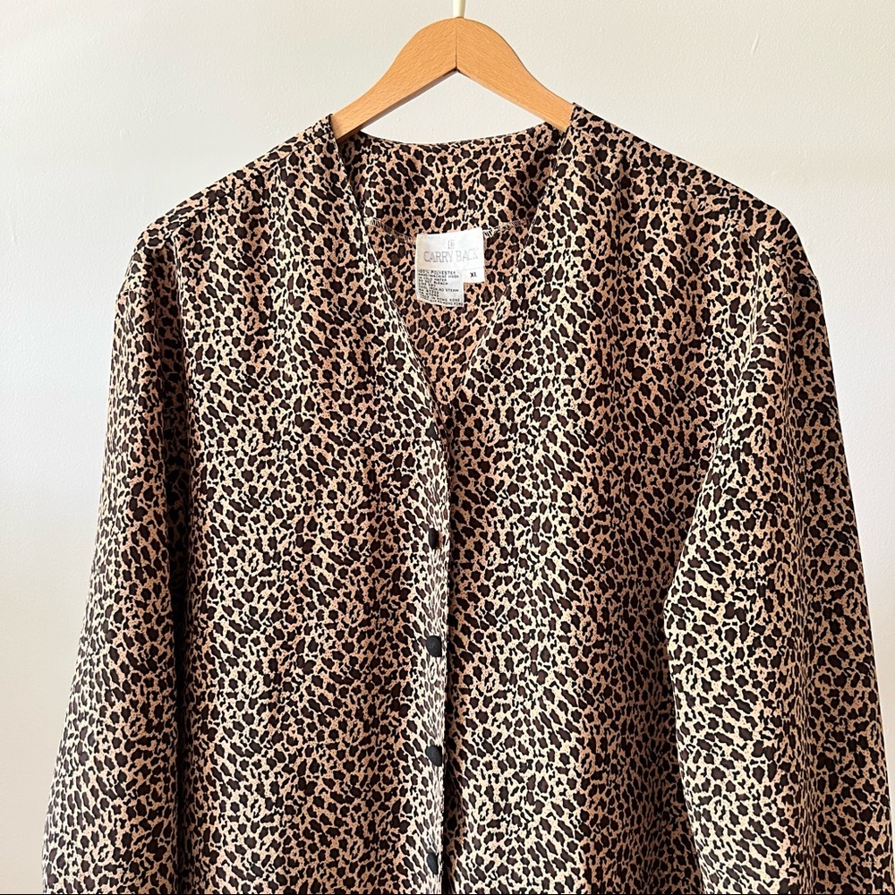 Carry Back Leopard Print Blouse XL